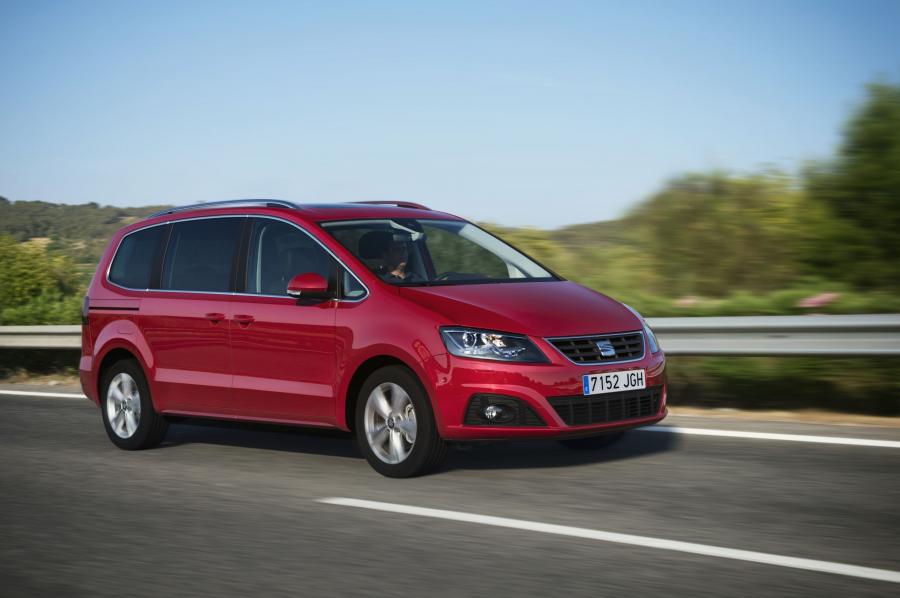  Seat Alhambra 2015 года  (фото 17 из 35)